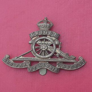 The Royal Artillery - King's Crown Gilding Metal Cap Badge.