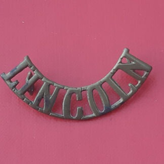 The Lincolnshire Regiment - Gilding Metal Shoulder Title.