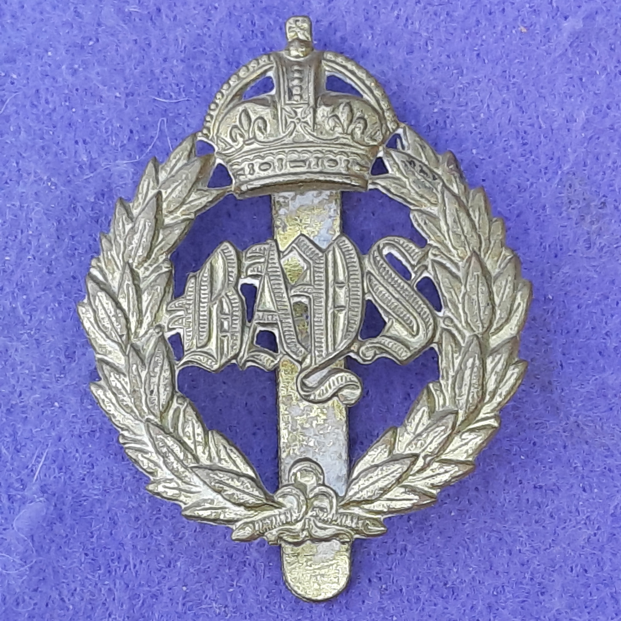 KC Gilding Metal Cap Badge - 2nd Dragoon Guards
