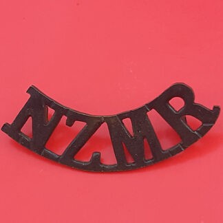 The New Zealand Mounted Rifles - Blackened Brass Shoulder Title
