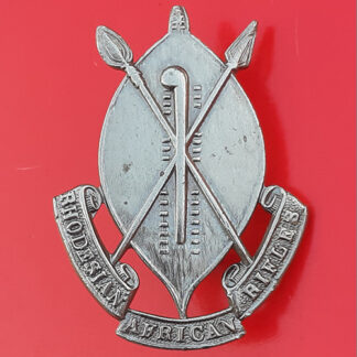 (Rhodesia) The Rhodesian African Rifles - White Metal Cap Badge