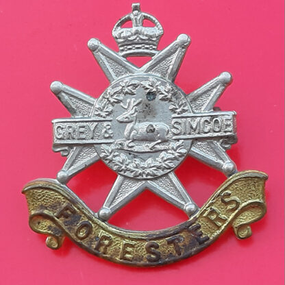 (Canada) The Grey & Simcoe Foresters - King's Crown Bi-Metal Cap Badge