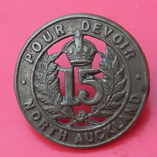 (New Zealand) 15th (North Auckland) Regiment - Gilding Metal Collar Badge