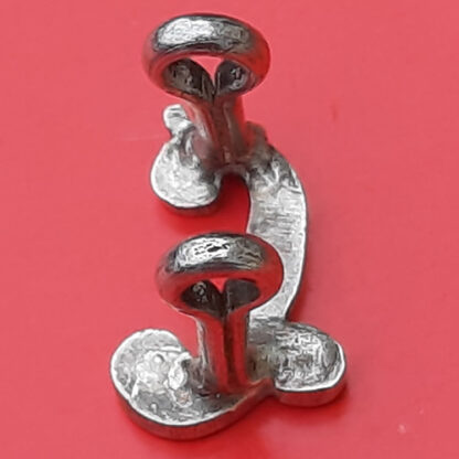 The Seaforth Highlanders - Officer's Silvered 'L' Device For Cap Badge - Image 2