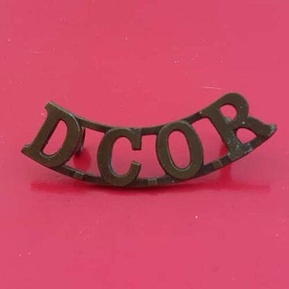 (Canada) The Duke Of Connaught's Own Rifles - Gilding Metal Shoulder Title