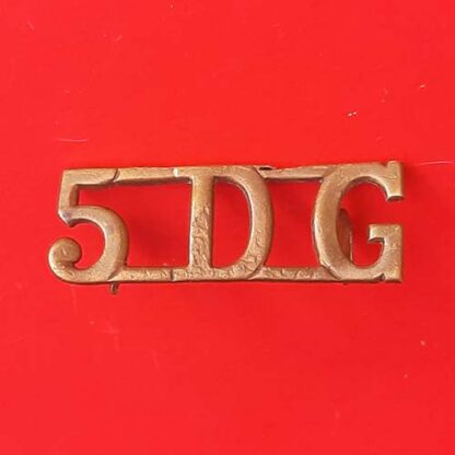 The 5th Royal Inniskilling Dragoon Guards - Gilding Metal Shoulder Title