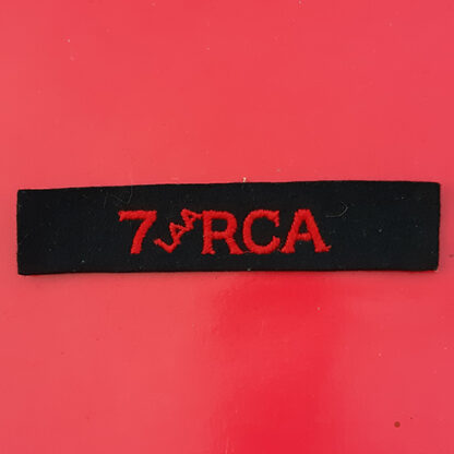 (Canada) The 7th Light Anti-Aircraft Regiment Royal Canadian Artillery - Cloth Shoulder Flash