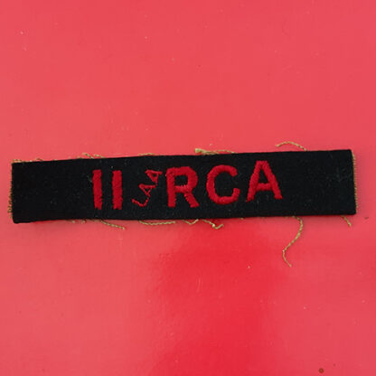 (Canada) The 11th Light Anti-Aircraft Regiment Royal Canadian Artillery - Cloth Shoulder Flash