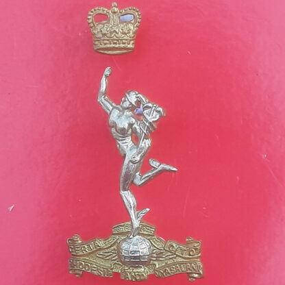 The Federation Of Rhodesia & Nyasaland - Queen's Crown Bi-Metal Cap Badge