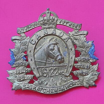 (Canada) The 16th/22nd Sakatchewan Horse - King's Crown Gilding Metal Cap Badge