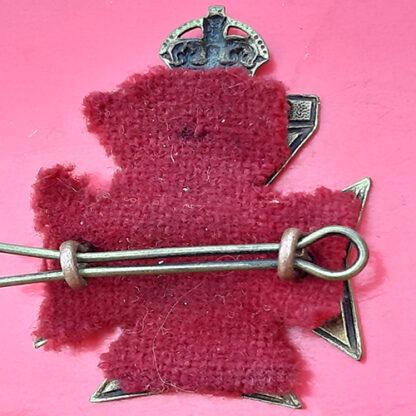 (Canada) The Regina Regiment - King's Crown Blackened Brass Cap Badge - Image 2