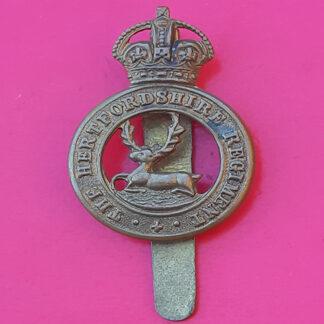 The Hertfordshire Regiment - King's Crown Gilding Metal Cap Badge