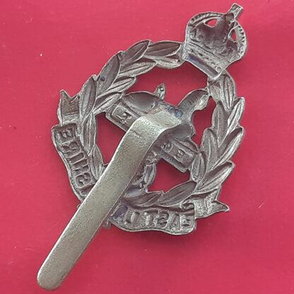 The East Lancashire Regiment - WW2 Economy Issue Gilding Metal Cap Badge - Image 2