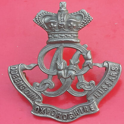The Queen's Own Oxfordshire Hussars  - White Metal Cap Badge