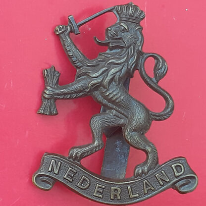 The Dutch Army In Exile - Officer's Service Dress Bronzed Cap Badge