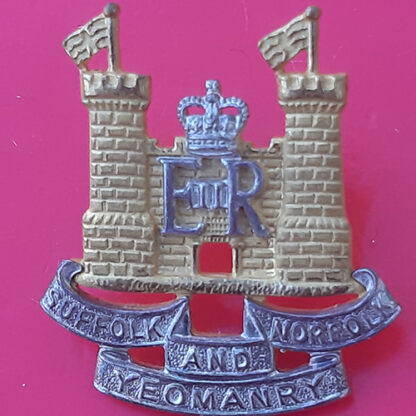 Suffolk & Norfolk Yeomanry - Officer's Silver & Gilt Cap Badge