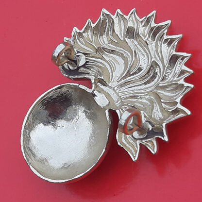 The Grenadier Guards - Gold Anodised Sergeant's Cap Badge - Image 2
