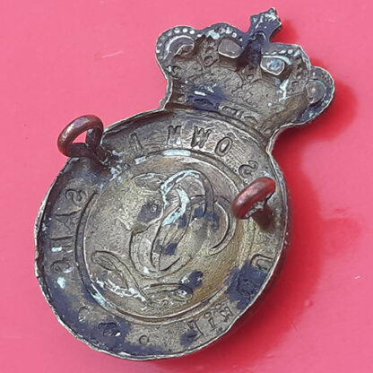 The 7th Queen's Own Hussars - Albert Crown Bi-Metal Cap Badge - Image 2