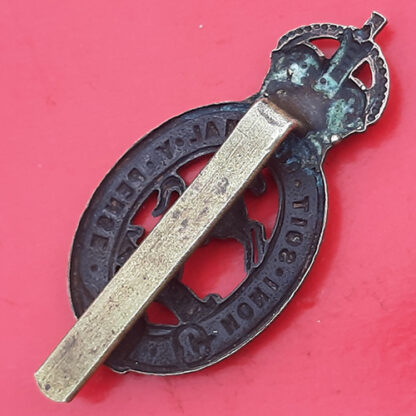 Royal East Kent Mounted Rifles - King's Crown Bronze Cap Badge - Image 2