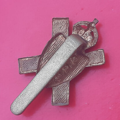 Royal Jersey Light Infantry - Gilding Metal Cap Badge - Image 2