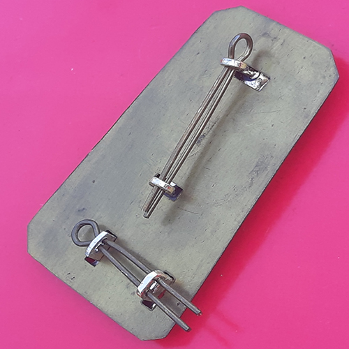 Grenadier Guards - Gold Anodised Shoulder Title - Image 2