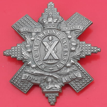 The 10th Lanarkshire Rifle Volunteers - Queen Victoria's Crown White Metal Cap Badge