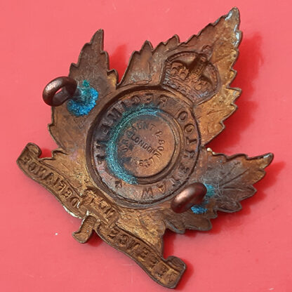 (Canada) 29th Waterloo Regiment - King's Crown Gilding Metal Cap Badge - Image 2