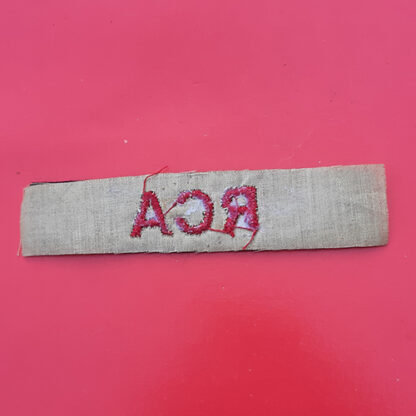 (Canada) WW2 Royal Canadian Artillery - Cloth Shoulder Title - Image 2