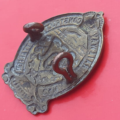 (Canada) 257th Canadian Railway Construction Battalion - Gilding Metal Collar Badge - Image 2