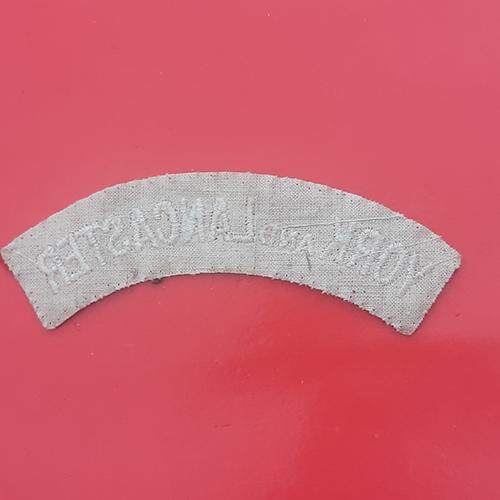 York & Lancaster Regiment - Cloth Shoulder Title - Image 2