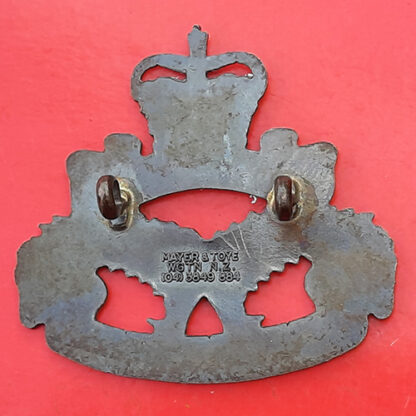 (New Zealand) Intelligence Corps - Queen's Crown Bronze Cap Badge - Image 2