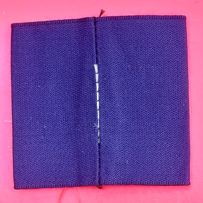 The Royal Air Force - Queen's Crown Warrant Officer's Cloth Slip On Shoulder Title - Image 2