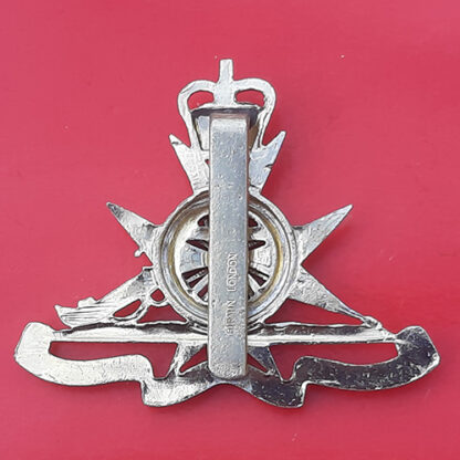 The Royal Malta Artillery - Gold & Silver Anodised Cap Badge - Image 2