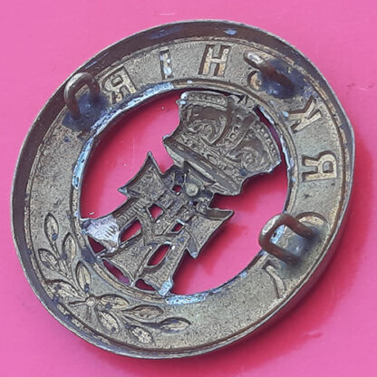 The Yorkshire Regiment - Gilding Metal Helmet Plate Centre - Image 2