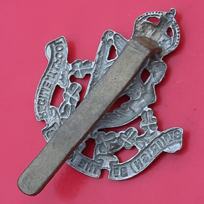 8th (Irish) Battalion The King's Regiment Liverpool - King's Crown White Metal Cap Badge - Image 2