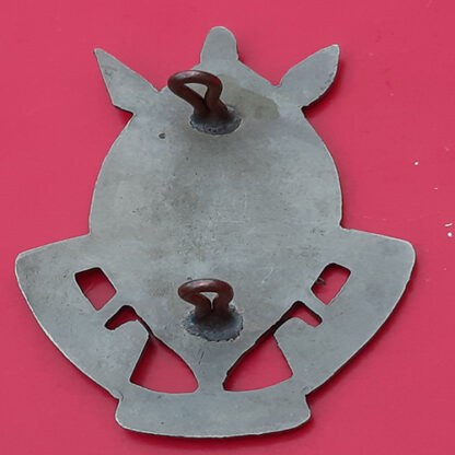 (Rhodesia) The Rhodesian African Rifles - White Metal Cap Badge - Image 2