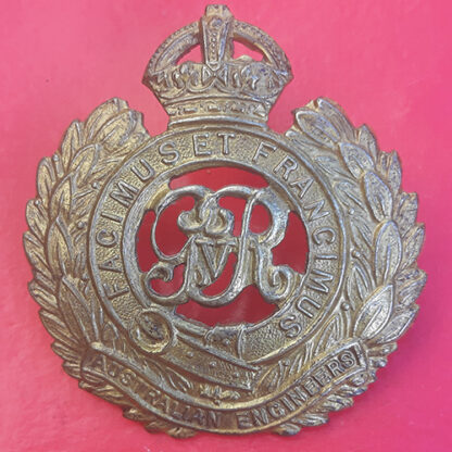 (Australia) The Royal Australian Engineers - George V King's Crown Gilding Metal Cap Badge