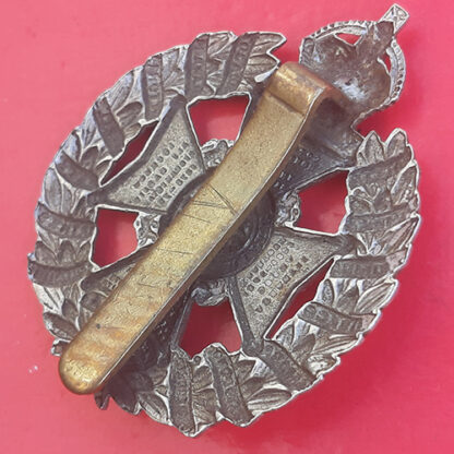 The Rifle Brigade - King's Crown White Metal Cap Badge - Image 2