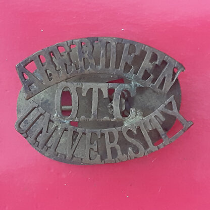Aberdeen University Officer Training Corps - Gilding Metal Shoulder Title