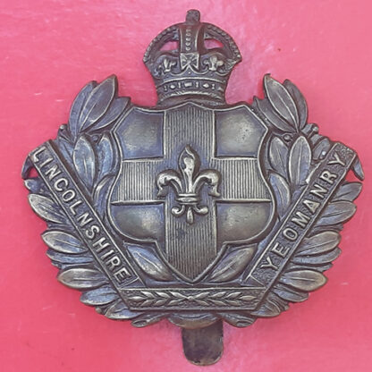 The Lincolnshire Yeomanry - King's Crown Gilding Metal Cap Badge