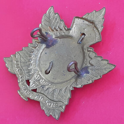 (Canada) 85th Infantry Battalion (Nova Scotia Highlanders) - King's Crown Bi-Metal Cap Badge - Image 2