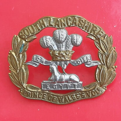 The South Lancashire Regiment - (Lugged) Bi-Metal Cap Badge