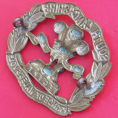 The South Lancashire Regiment - (Lugged) Bi-Metal Cap Badge - Image 2