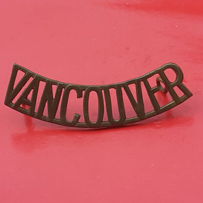 (Canada) The Vancouver Regiment - Gilding Metal Shoulder Title