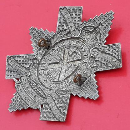 (Canada) The Black Watch Of Canada (Royal Highlanders) - King's Crown White Metal Cap Badge - Image 2