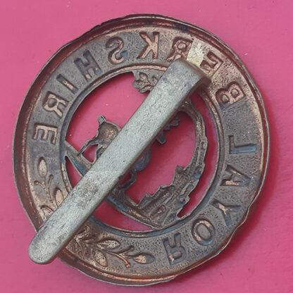 The Royal Berkshire Regiment - Gilding Metal Helmet Plate Centre With Pagri Fitting - Image 2