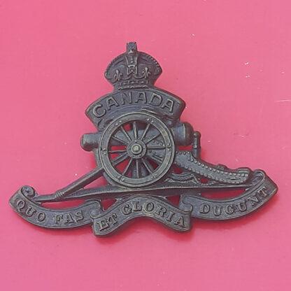 (Canada) Canadian Royal Artillery - King's Crown Officer's Bronze Cap Badge