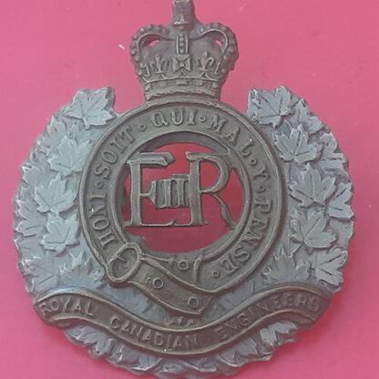 (Canada) Royal Canadian Engineers - King's Crown Gilding Metal Cap Badge