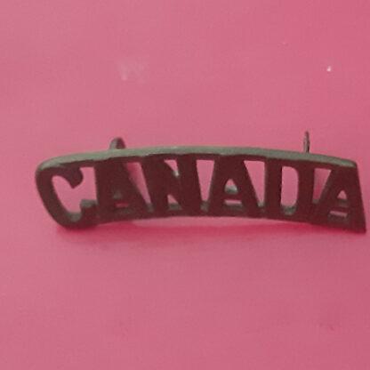 (Canada) "Canada" - Gilding Metal Shoulder Title