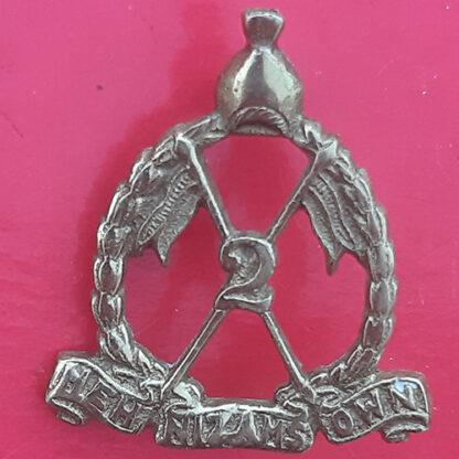 (India) 2nd H.E.H Nizam's Own Lancers - Gilding Metal Cast Cap badge